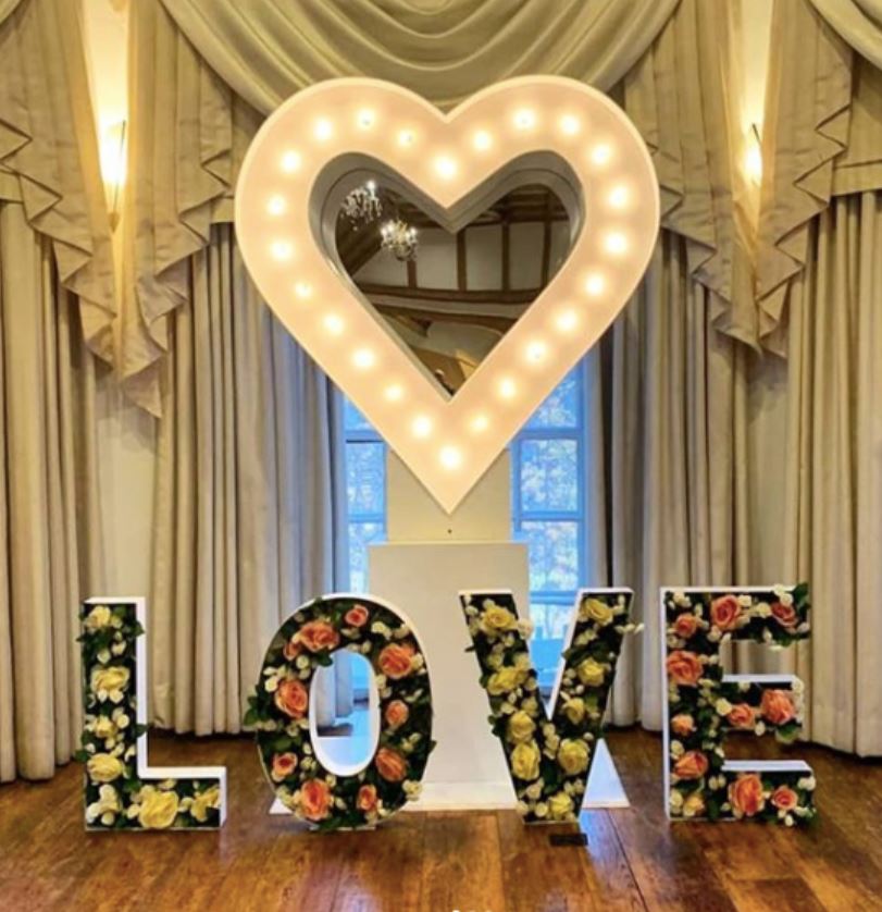 LOVE-Toronto Affordable Marquee Letters Rental