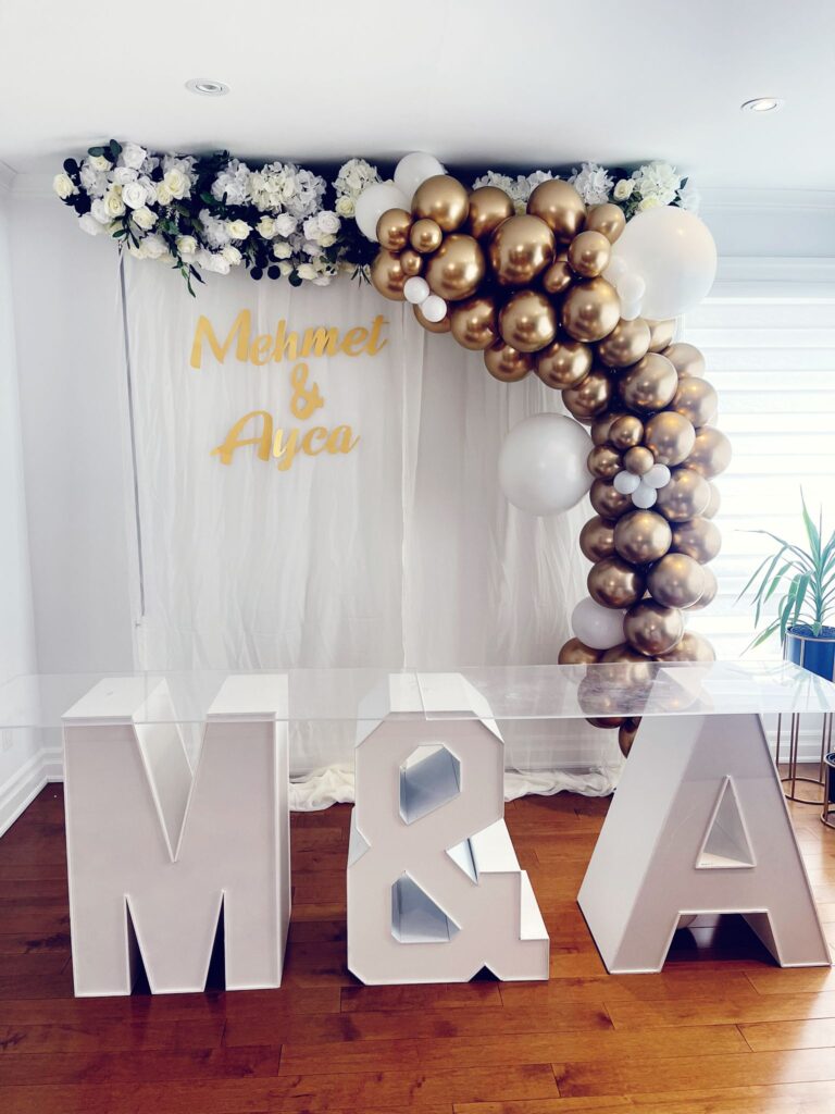 Balloons & Letters-Burlington Balloon decor Service